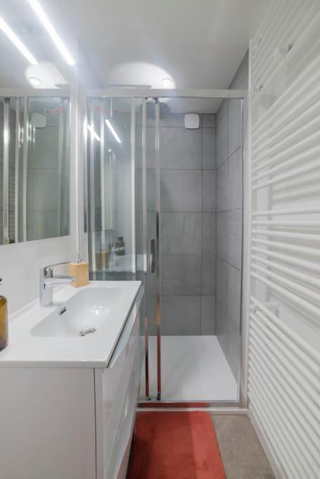 Cosy Hyper Centre Apartment